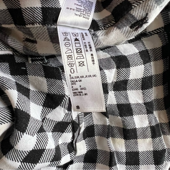 American Apparel - Checkered High-waisted Shorts - Picture 6 of 7